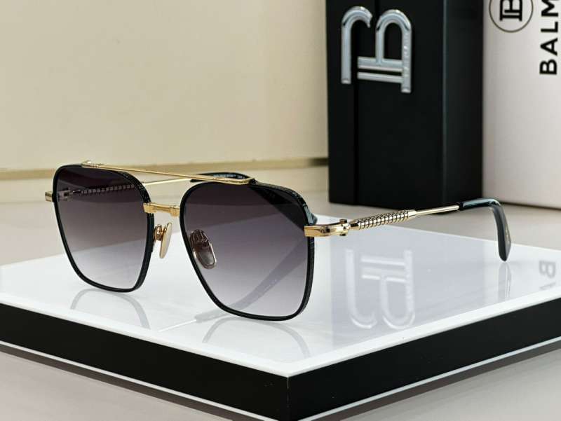 Picture of Balmain Sunglasses _SKUfw52139984fw
